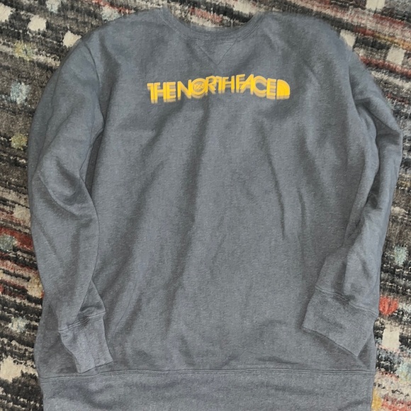 North Face Crew Neck - Picture 1 of 1